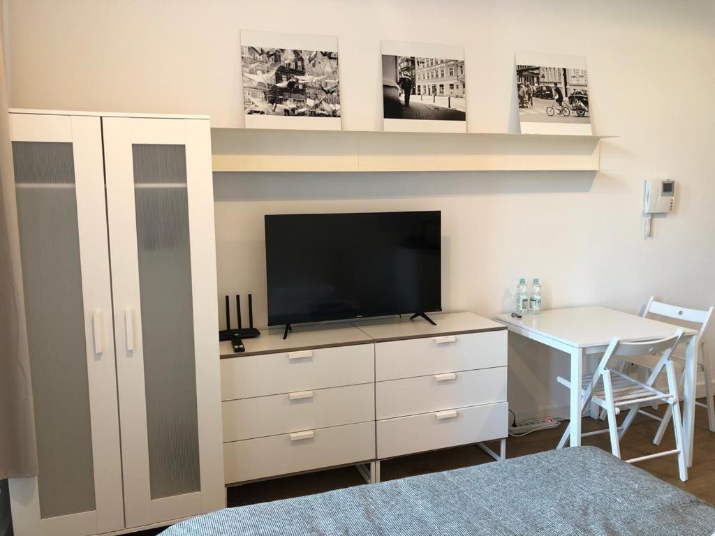 Ferienwohnung Komfortowy Apartament W Samym Centrum Wroclawia Exterior foto